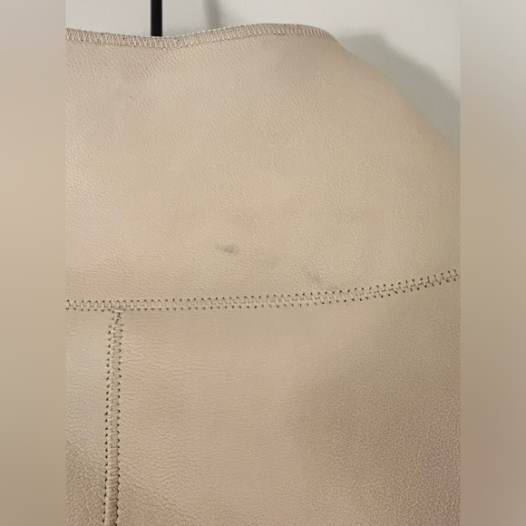 Cole Haan Genuine Lamb Skin Jacket, Size 10 Woman’s - Picture 4 of 4